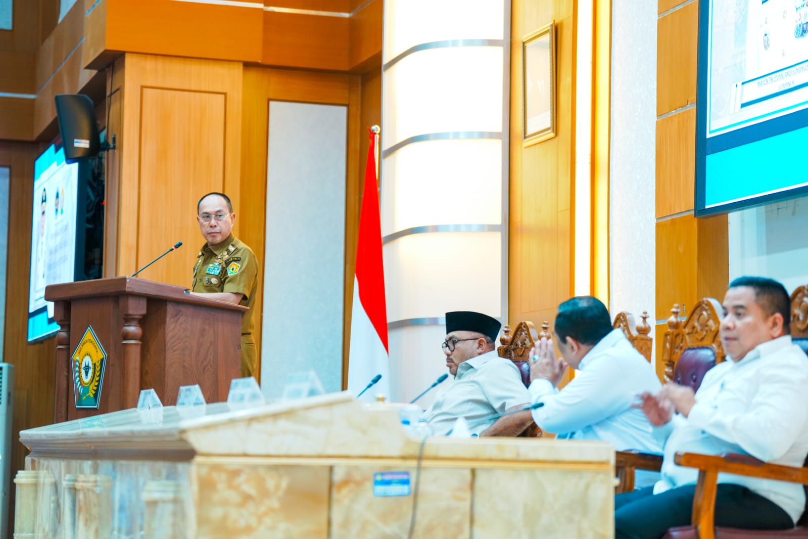Gubernur Sultra Mayjen TNI (Purn) Andi Sumangerukka :  Provinsi Sulawesi Tenggara Memiliki Tekad Besar untuk Menjadi Contoh Daerah yang Sukses Dalam Menyelenggarakan Program Makan Bergizi Gratis